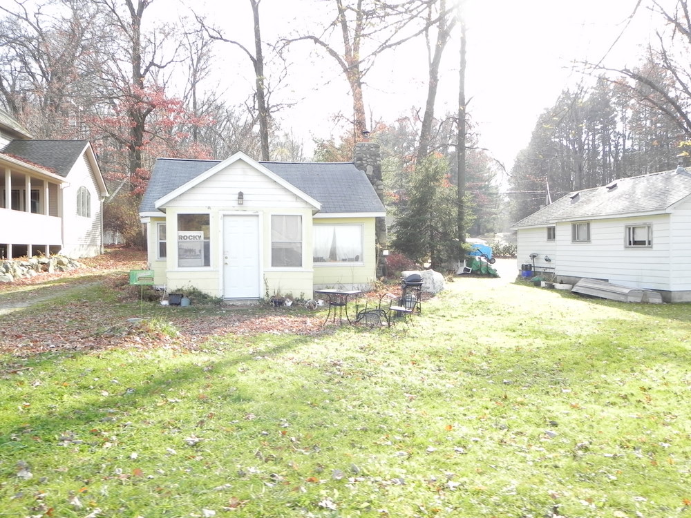 Homes for Sale Halfmoon Lake Front Homes for Sale Pinckney MI